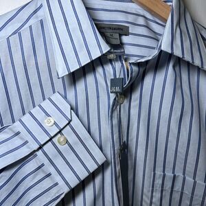 Johnston & Murphy Blue Feather Striped Button Up Shirt Medium Long Sleeve NWT